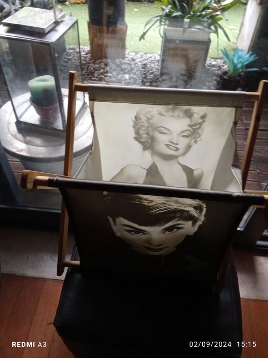 Porta revistas em bom estado