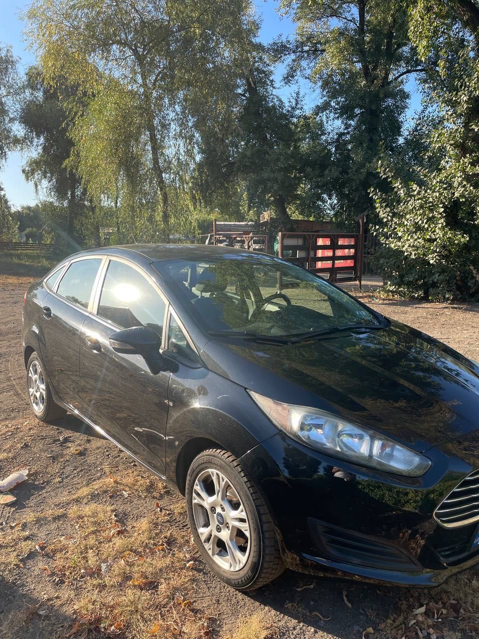 Ford fiesta SE sedan USA США 2015