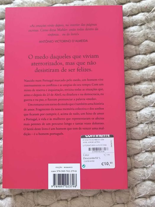 A Volta ao Medo em Oitenta Dias
de José Jorge Letria