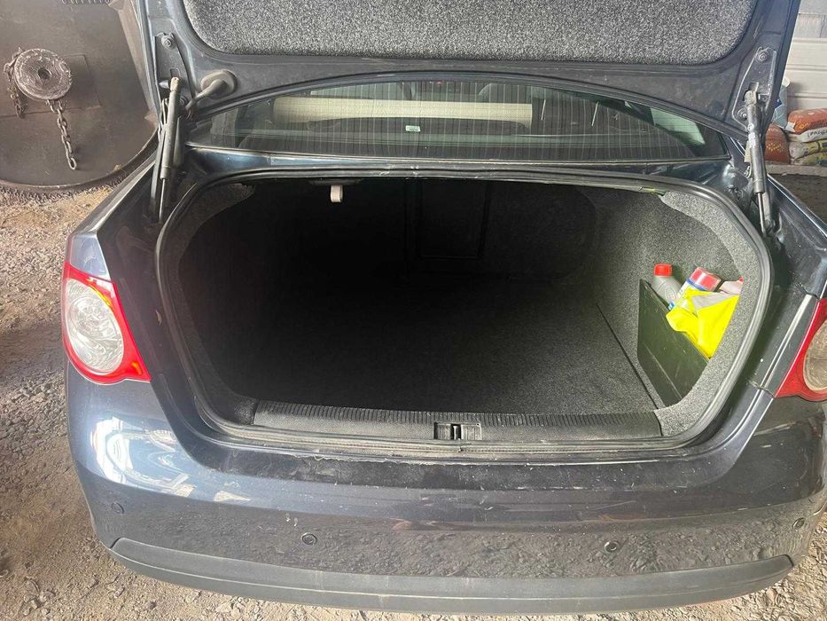 Volkswagen Jetta 1.9 TDI Confortline