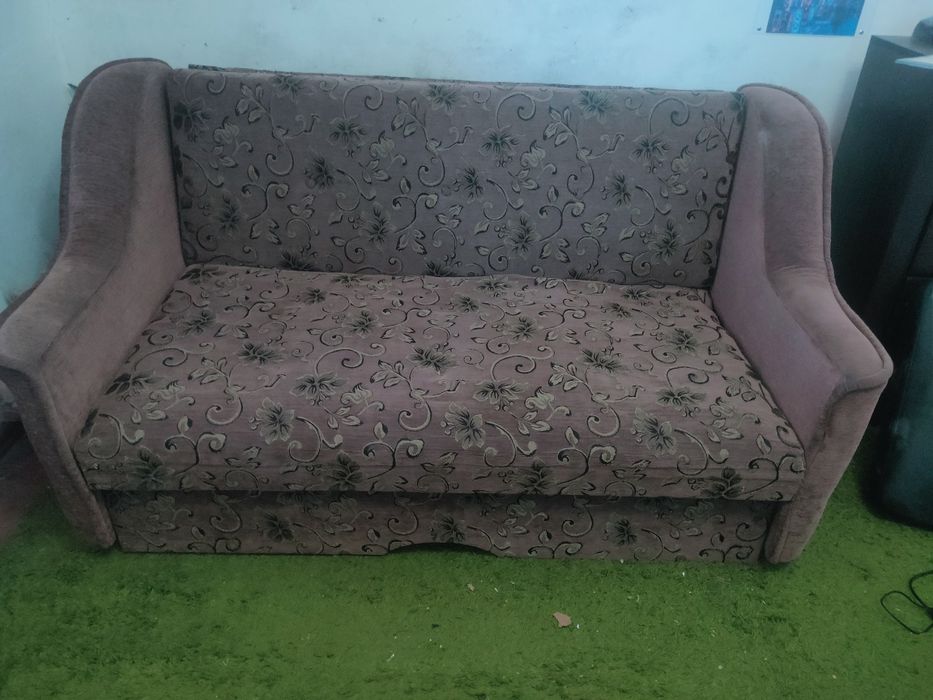 Диван,кровать,малютка,розкладушка(возможна доставка)