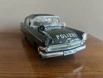 Sprzedam autko Opel Kapitän  (Polizei) 1:18