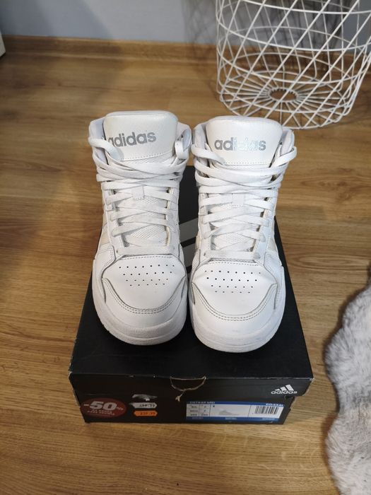 Buty  adidas damskie Entrap MID EG4341 rozmiar 40/2/3 sneakersy