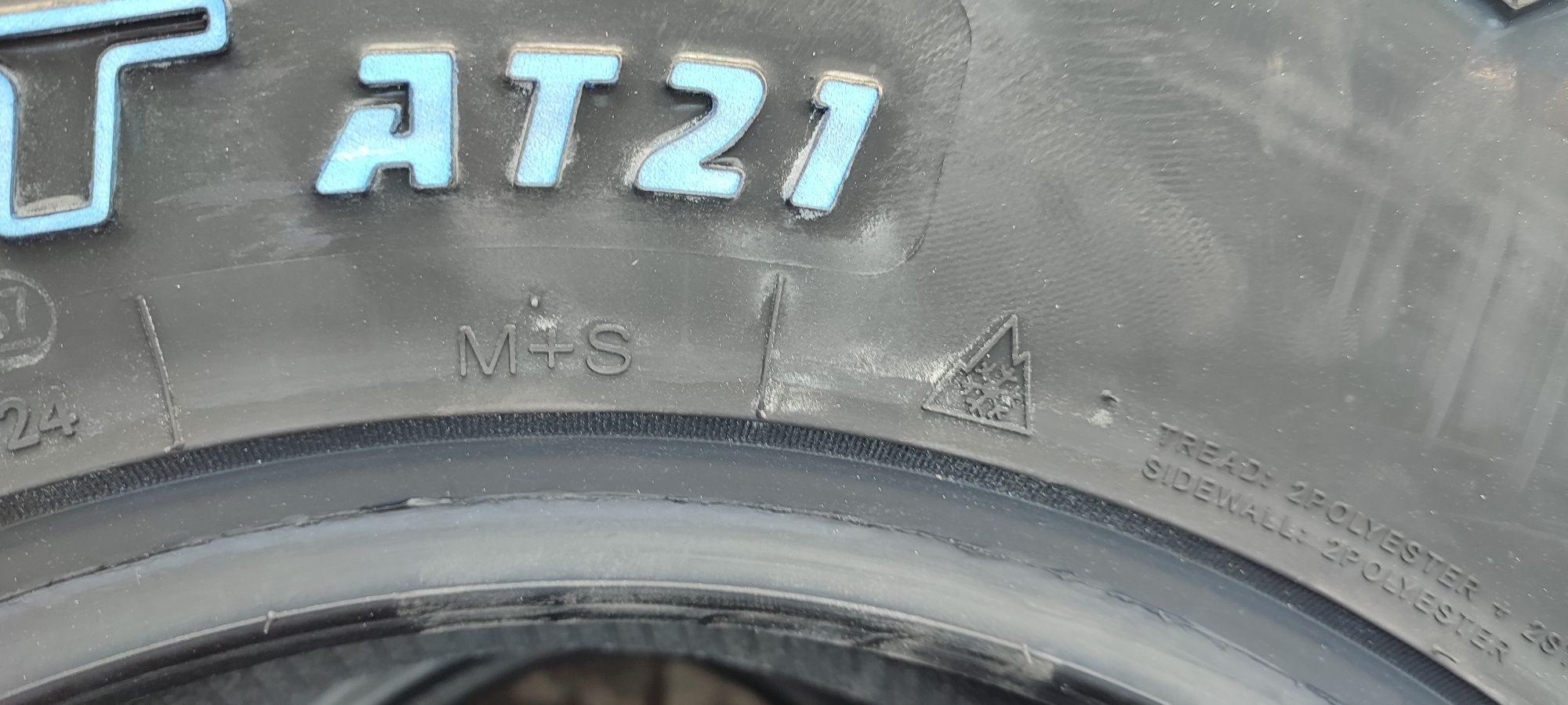 265/70R16 4x4  RXQUEST AT21 wielosezonowe białe napisy 4x4