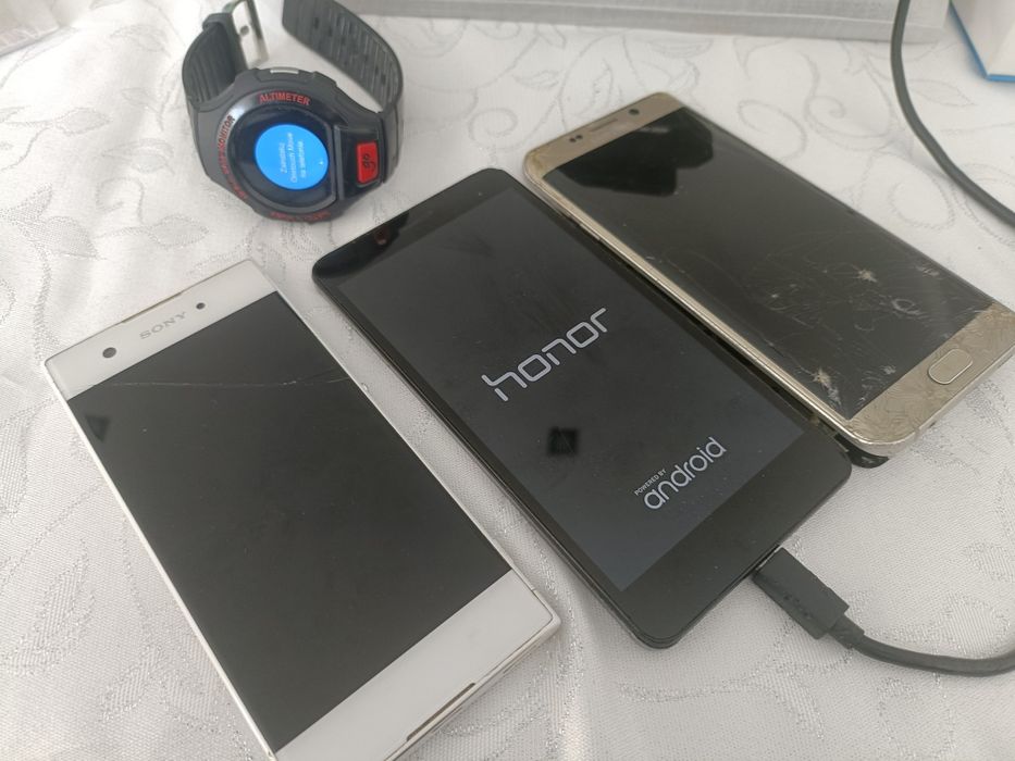 Telefon iPhone Samsung Huawei uszkodzone