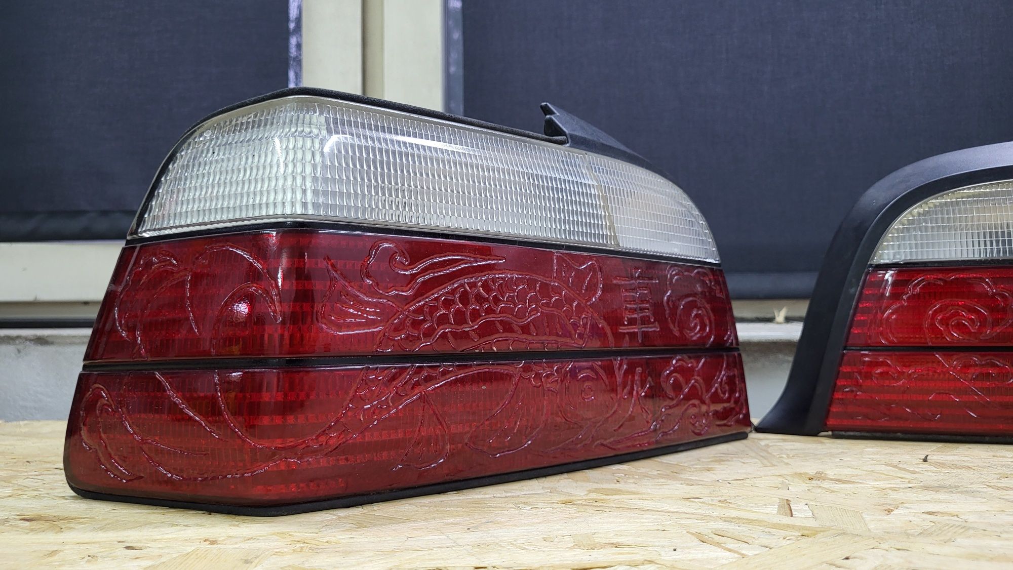 Bmw e36 coupe cabrio lampy tył custom japan style engraver
