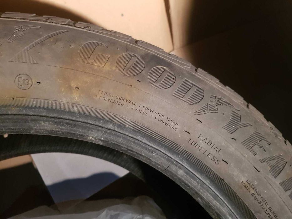 Зимні шини Goodyear UltraGrip Performance Gen-1 225/55 R17 101V б/в