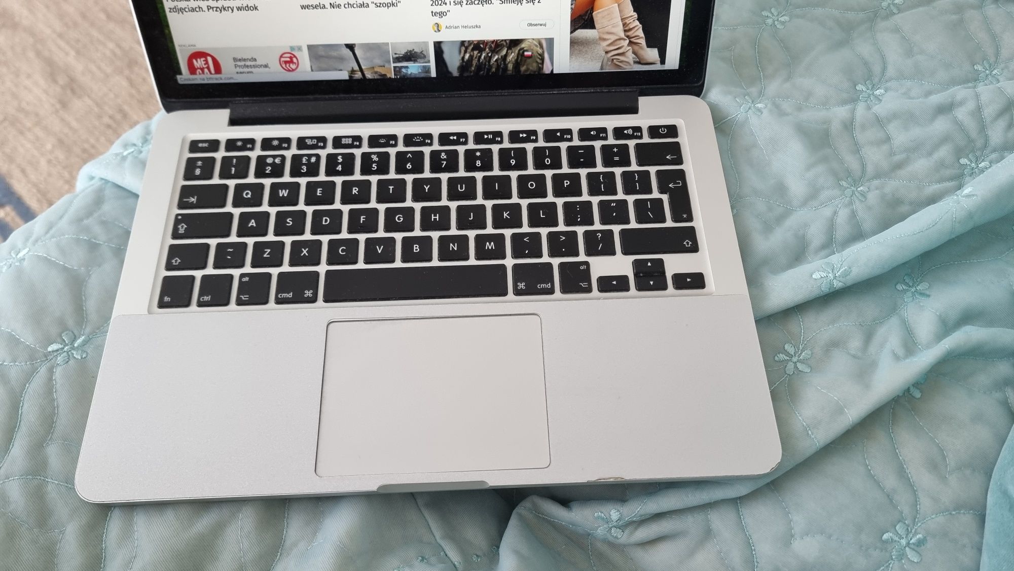 Macbook Pro A1502 laptop komputer 13 cali 8 GB 125 GB Apple