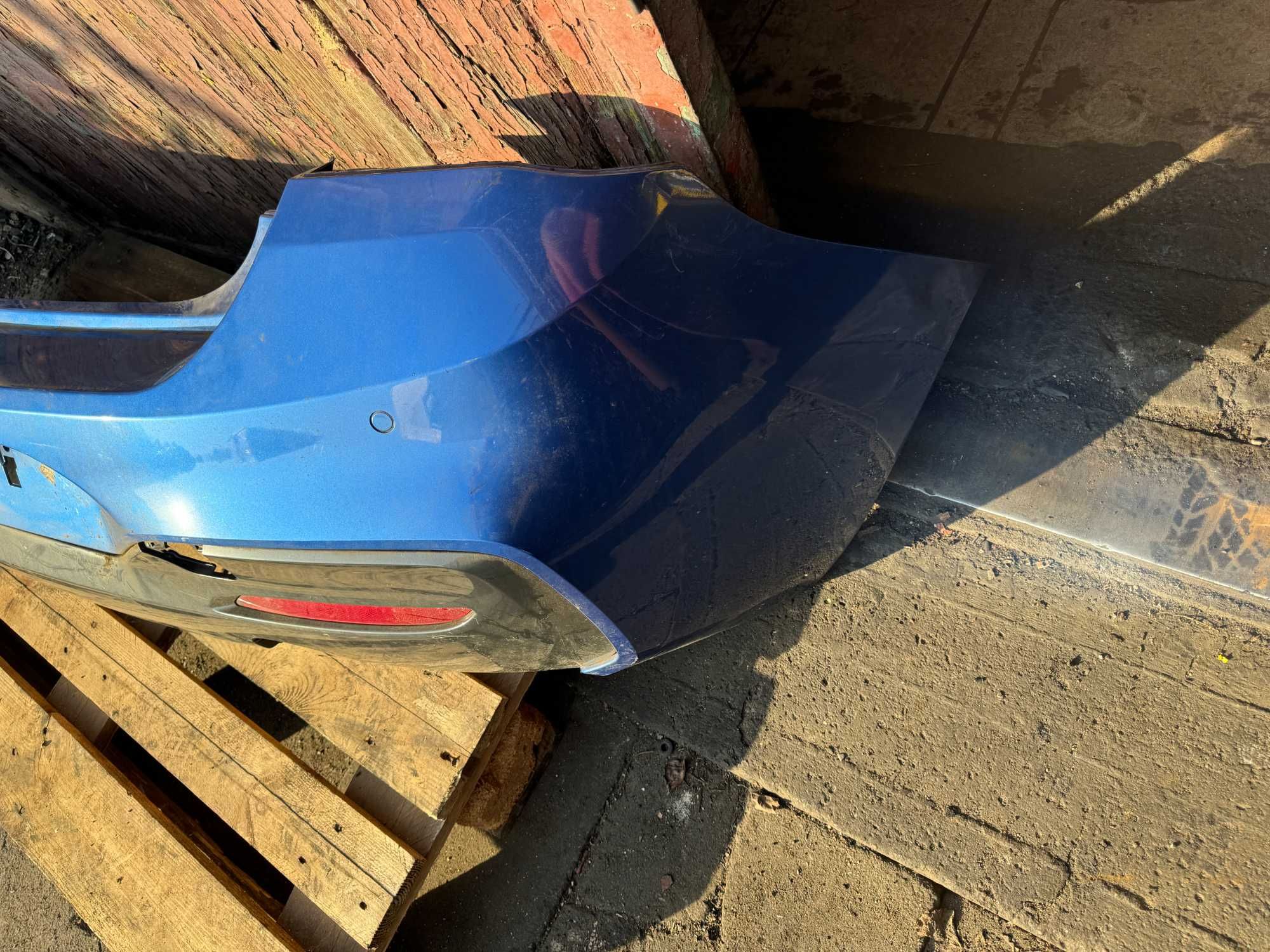 zderzak tył bmw f10 m140i lift mpakiet pdc
