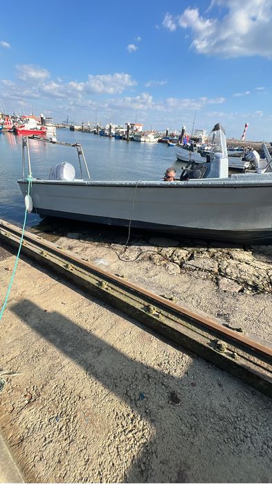 Barco de 6.80 de pssca