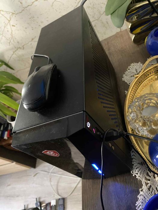 Komputer Msi Infinite S Gamingowy GTX 1660 Ram 16 Gb 1 TB i5 9 gen