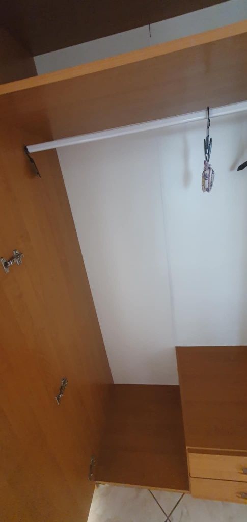 Szafa w dobrym stanie