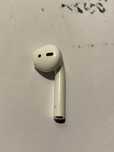 продам один навушник airpods 2 праве одне