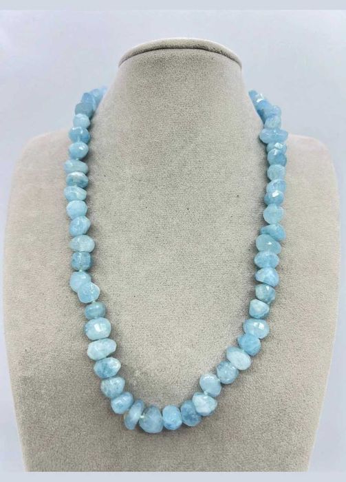 Намисто з натурального аквамарину