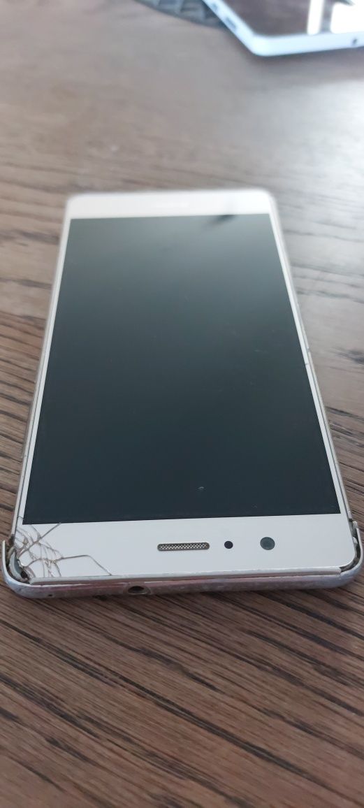 Telefon Huawei P9 Lite