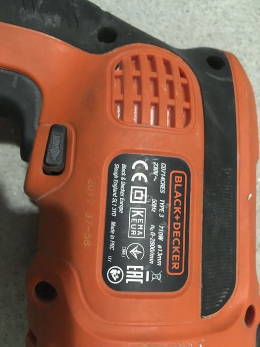 Wiertarka udarowa B&D Black Decker model CD714CRES 710W