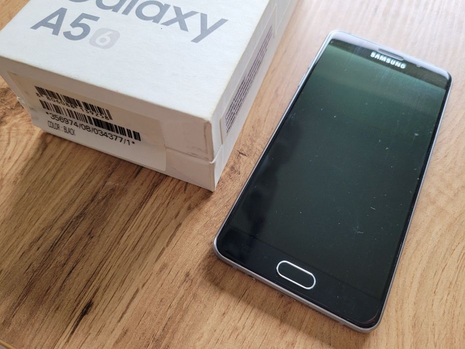 Samsung Galaxy A5 2016 SM-A510F czarny idealny