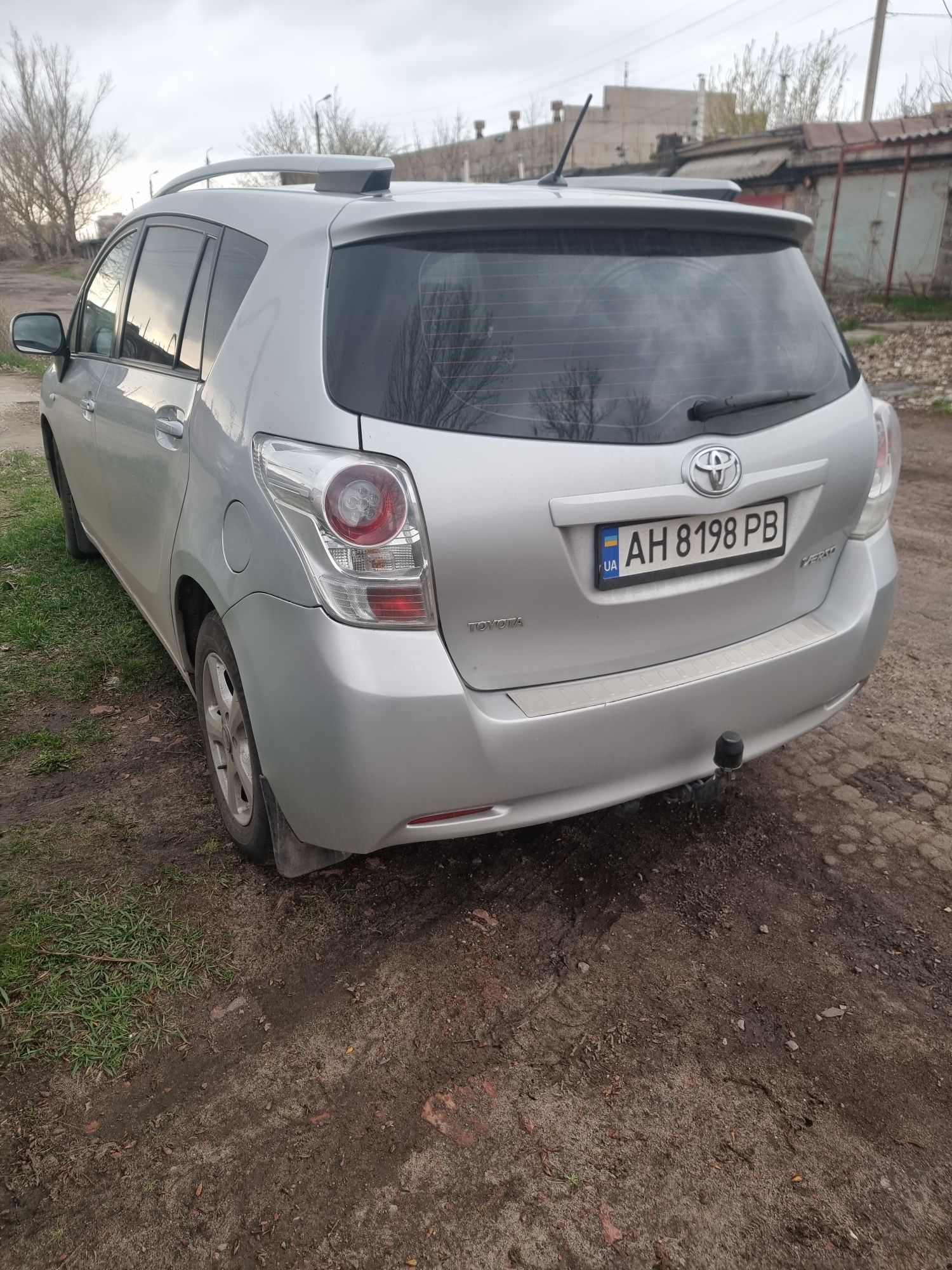 Toyota verso  Тойота версо
