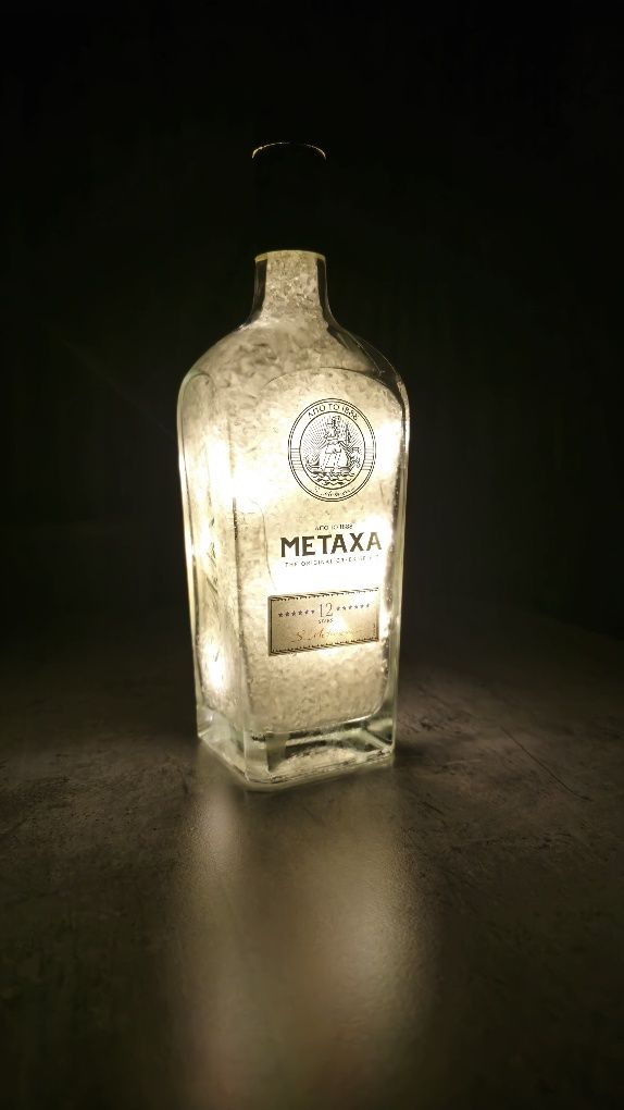 Unikatowa Lampka LED. Jagermeister , Ballantines , Metaxa i inne.