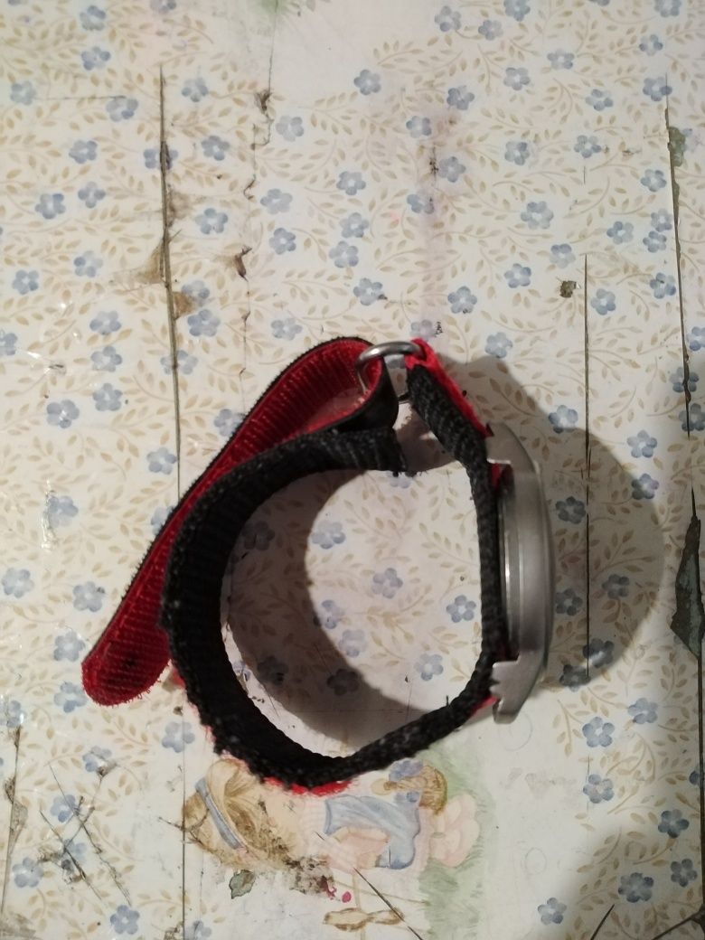 Vendo o relógio bom estado