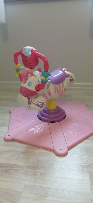 Skoczek zebra Fischer Price