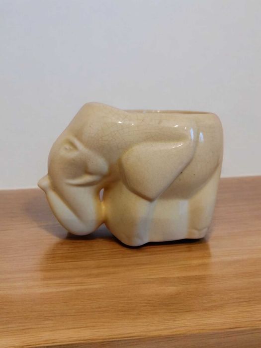 Osłonka wazonik słonik ceramiczny
