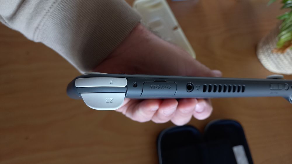 Nintendo Switch Lite + Jogos(32) e acessórios