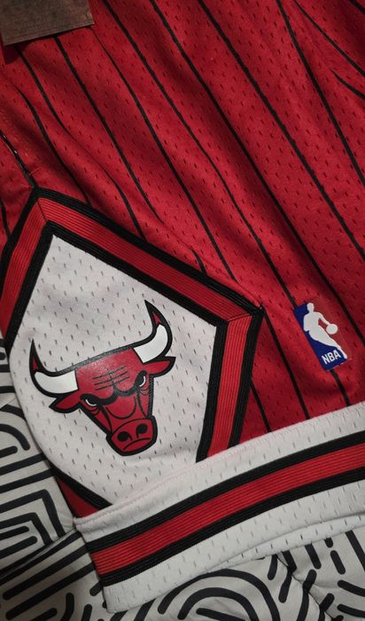 Calções Reload Swingman Chicago Bulls Mitchell & Ness 95/96