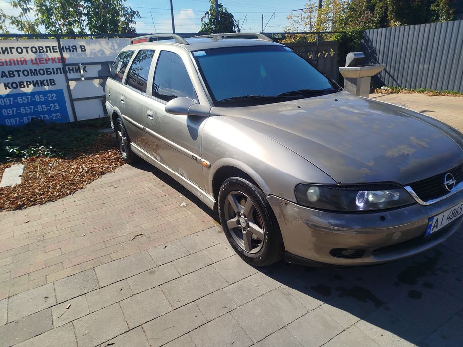 Продам Опель вектра б 1.8