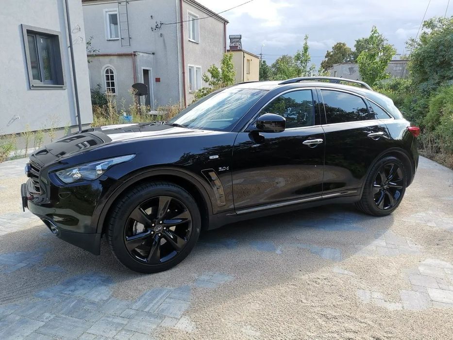 Infiniti QX70 Infiniti QX70S Premium Black Design 3.0d bezwypadkowy
