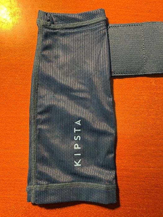 Kipsta - Mangas Ajustáveis para Caneleiras (Futebol)