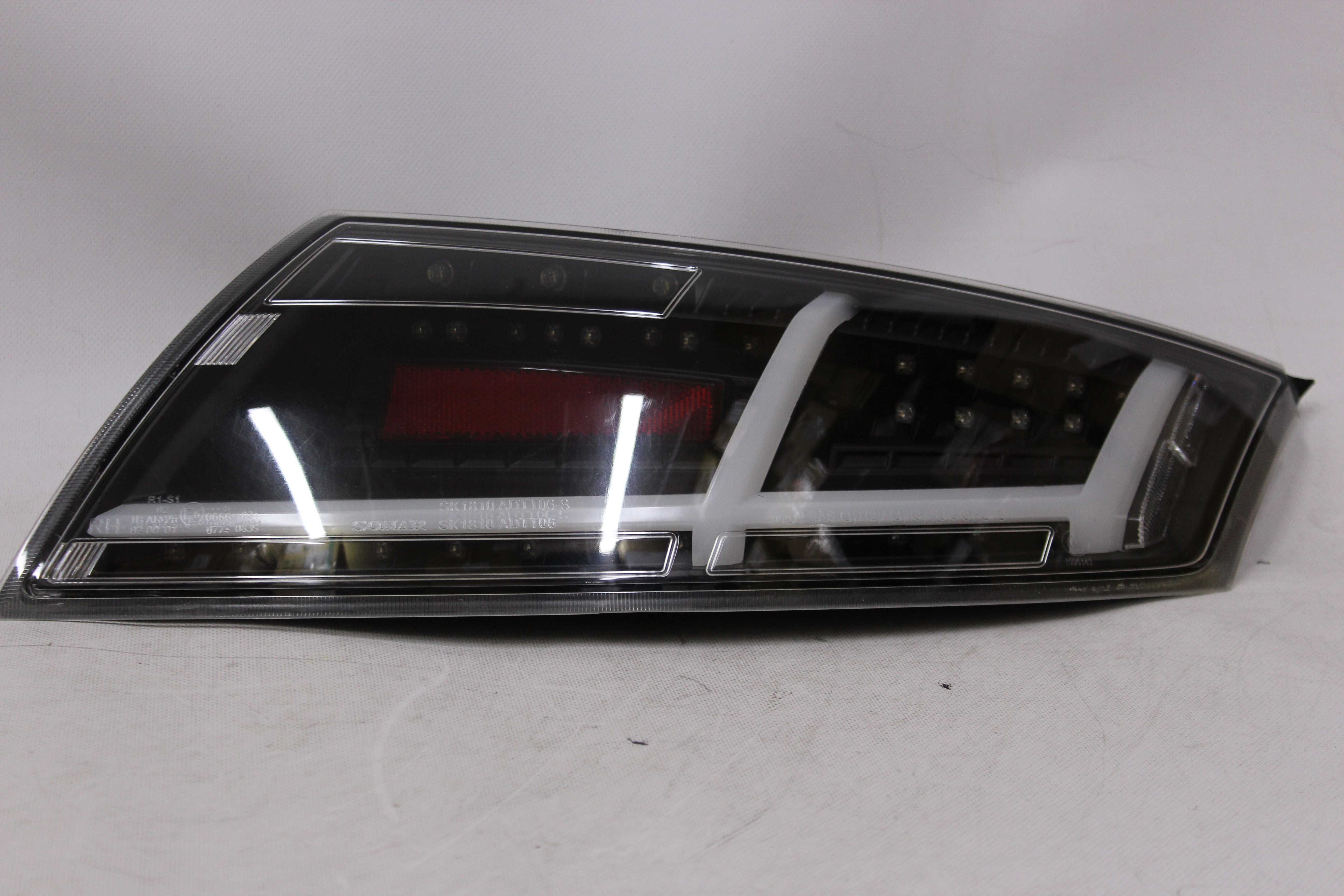 Lampy tylne tył AUDI TT 8J 06-14 LED BAR NEON Dynamiczne CZARNE SMOKE