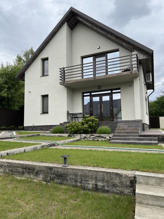 Продається стильний,сучасний будинок ціна180000дол.