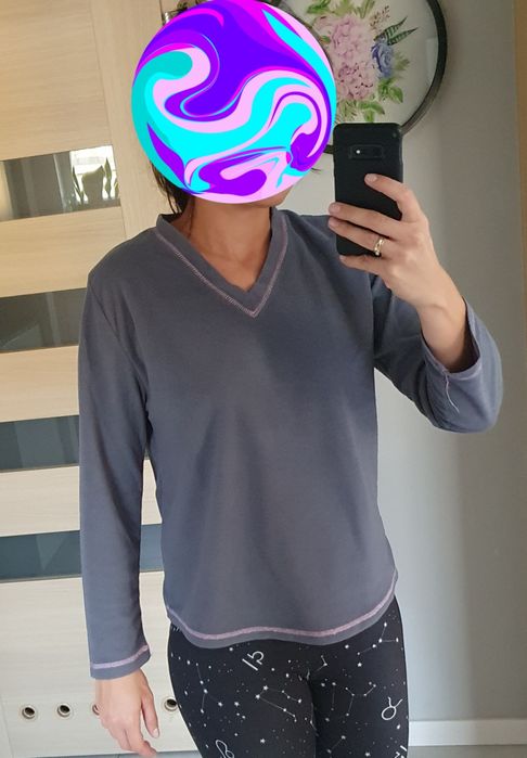 Bluza polarowa z dekoltem V