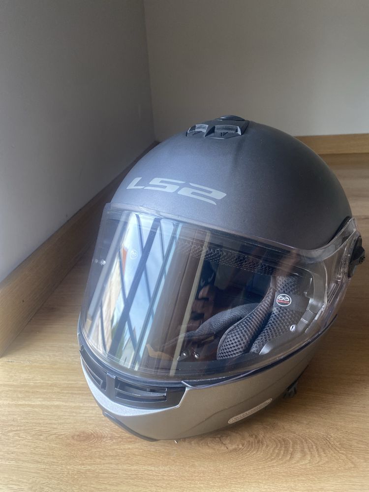 capacete modular LS2 Strobe