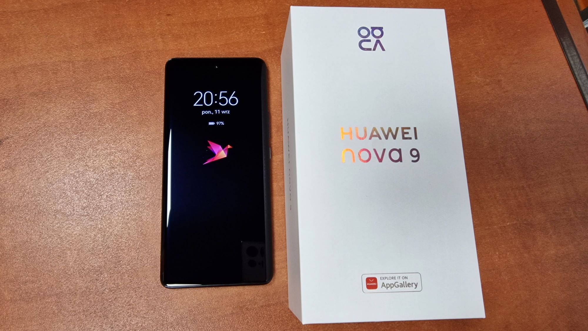 Huawei Nova 9 Dual Sim 128GB/8GB RAM czarny, stan bdb, gwarancja