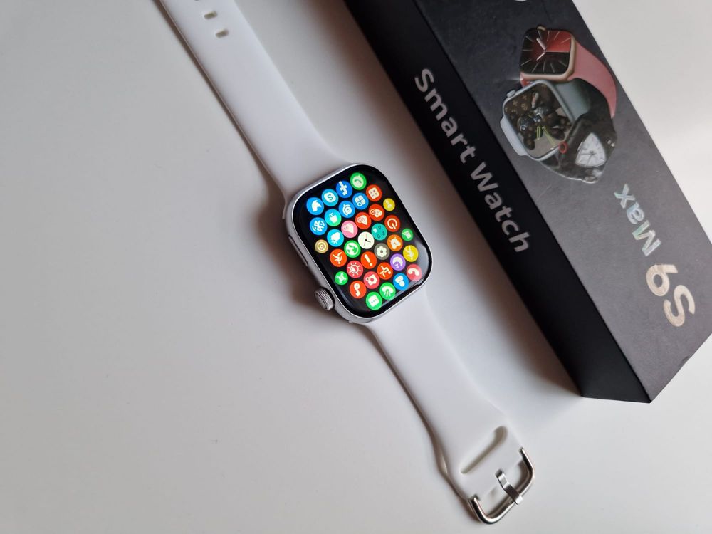 Smartwatch biały