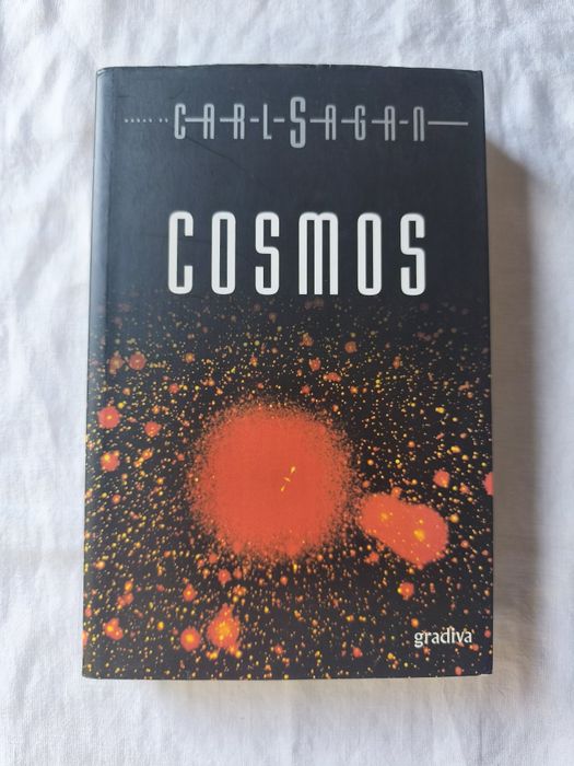 Livro Cosmos Carl Sagan