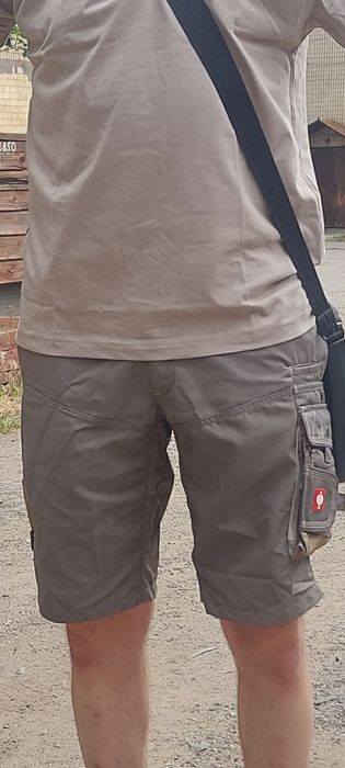 Літні робочі шорти  страус, STRAUSS e.s.motion розмір 48, 50, НОВІ