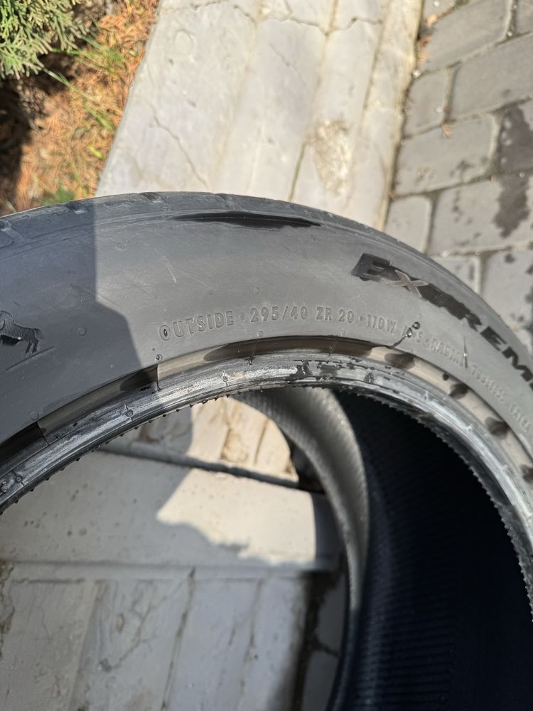 295 40 20 Continental Extreme Contact