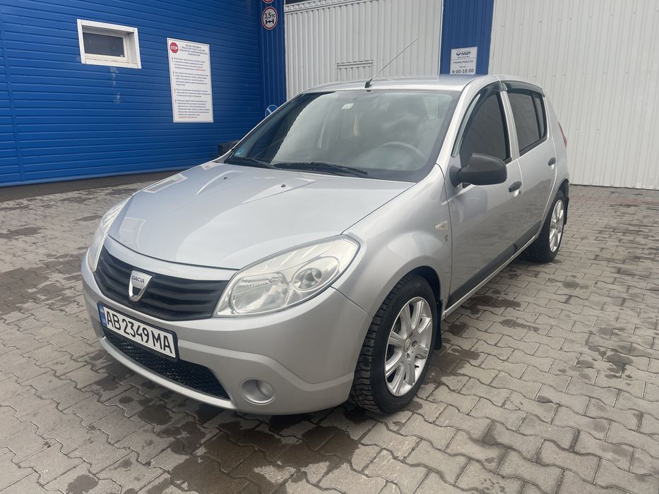 Dacia Sandero 2010