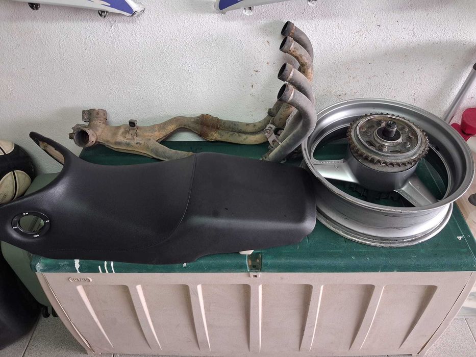 Peças Honda CBR 1000 F