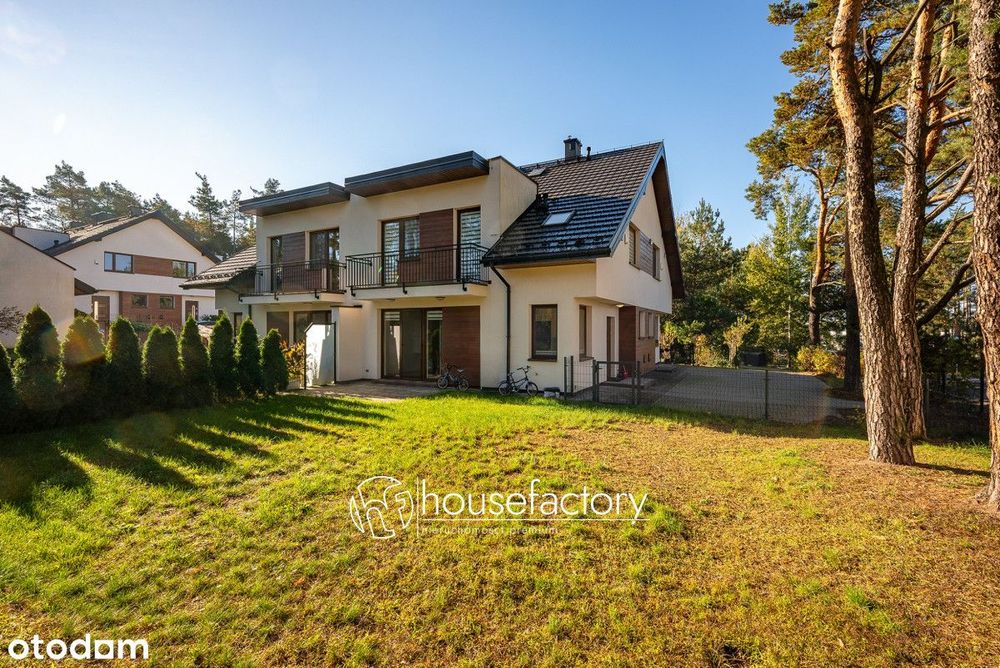 Nowoczesny dom z garażem i ogrodem – ul. Sardyńska