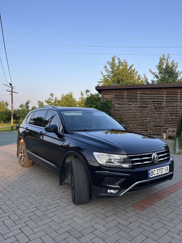 Продам Volkswagen Tiguan SEL