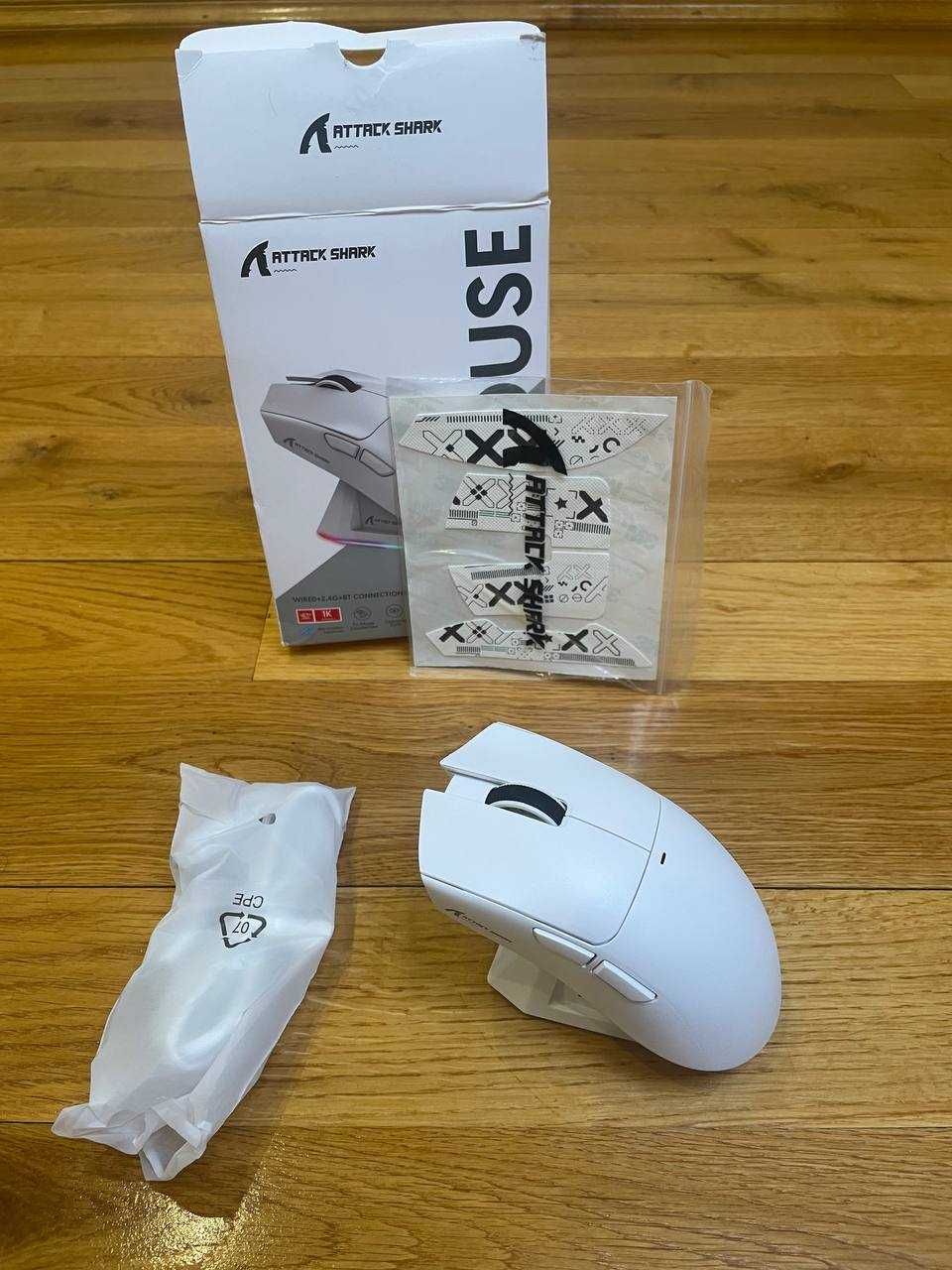 Attack shark x11 White з докстанцією