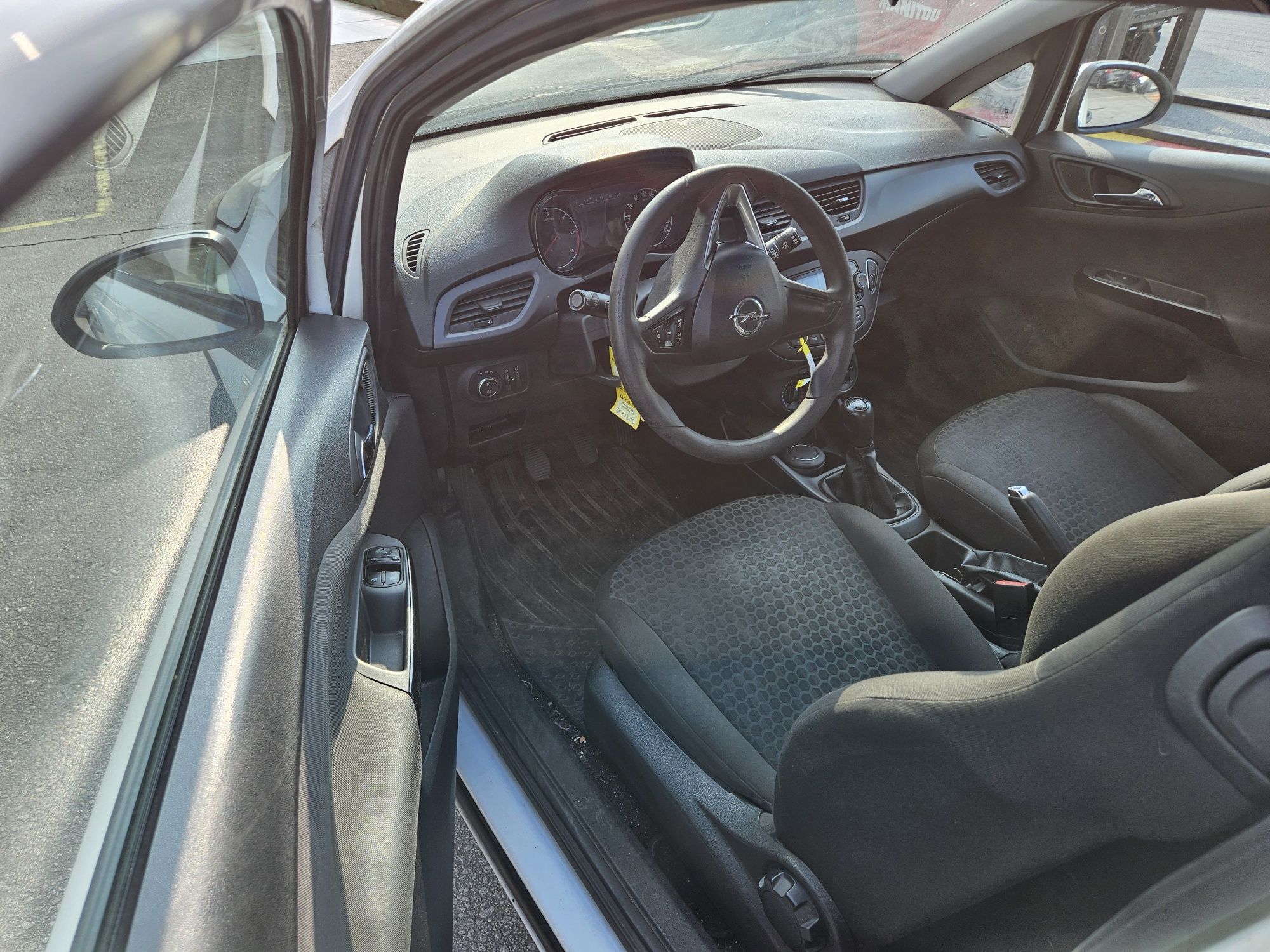 Opel Corsa E 1.3 CDTi de 2016 para peças