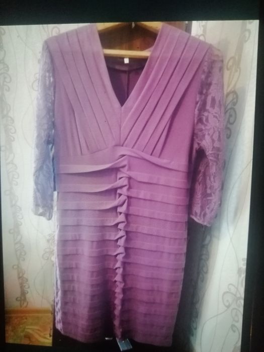 Женская рубашка и платья