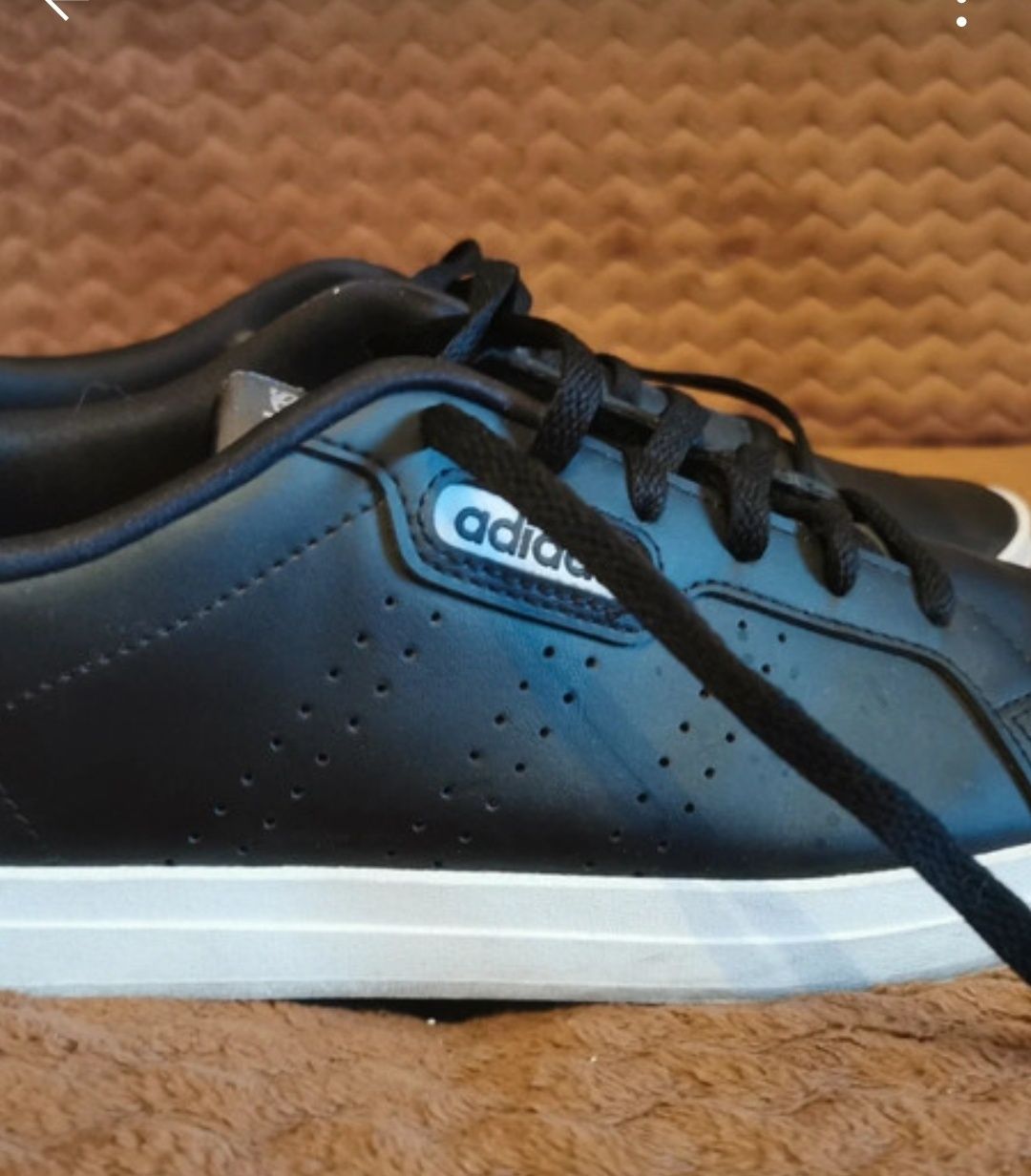 Sneakersy Adidas czarne, sznurowane Courtpoint Base FW7384