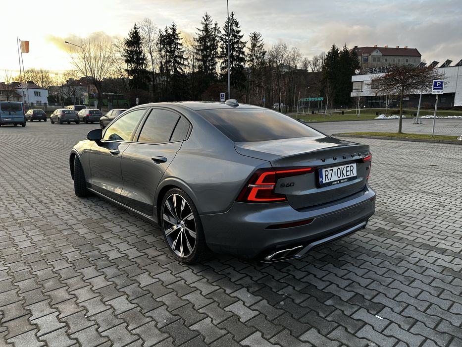 Volvo S60 T5 R-Design