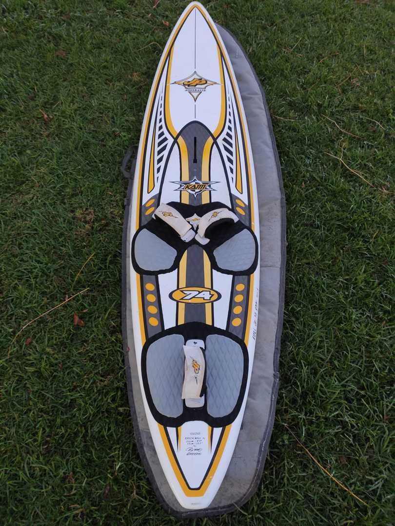 Prancha windsurf - JP radical wave 74 Litros (Capa e Fin incluídos)